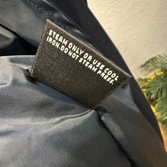 Newport Harbor double breasted removable thinsulate liner trench coat size 38reg - Picture 15 of 16